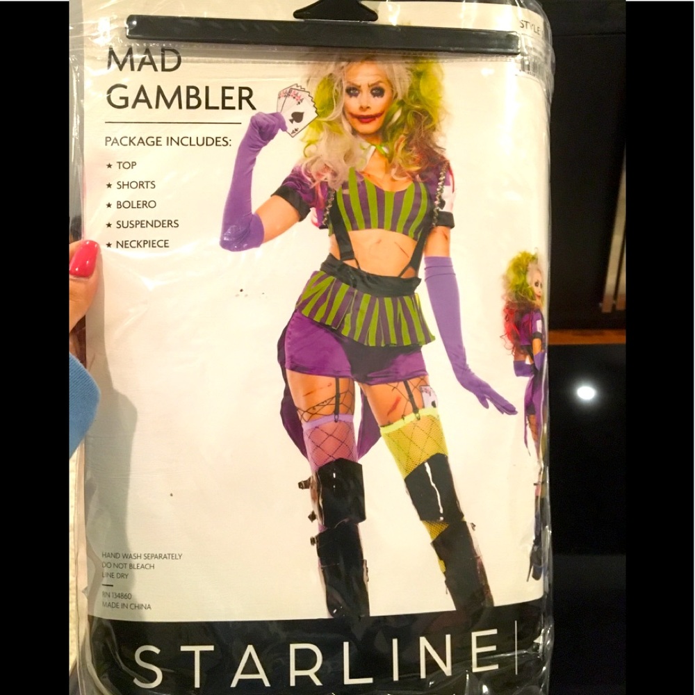 Joker/Mad Gambler Costume